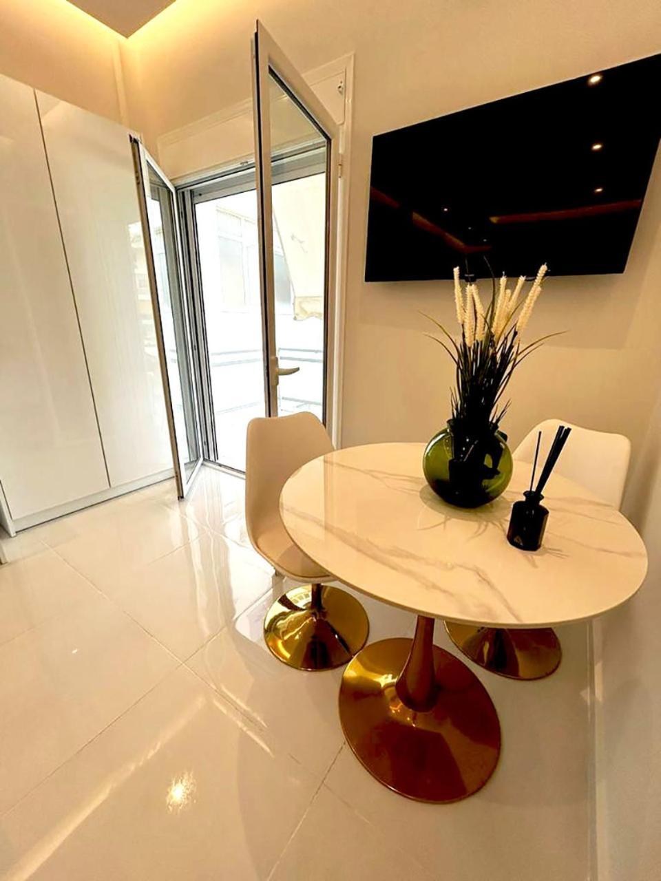Boutique3436 Luxury Apartment Athen Eksteriør billede